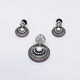 The Saraya Blackgold A.D Pendant Earring