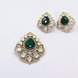 The Macy Yellowgold A.D Pendant Earring