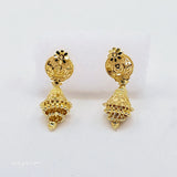The Keshvi Goldforming Earring