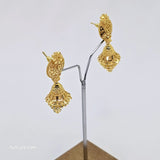 The Keshvi Goldforming Earring