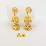 The Jashita Goldforming Earring
