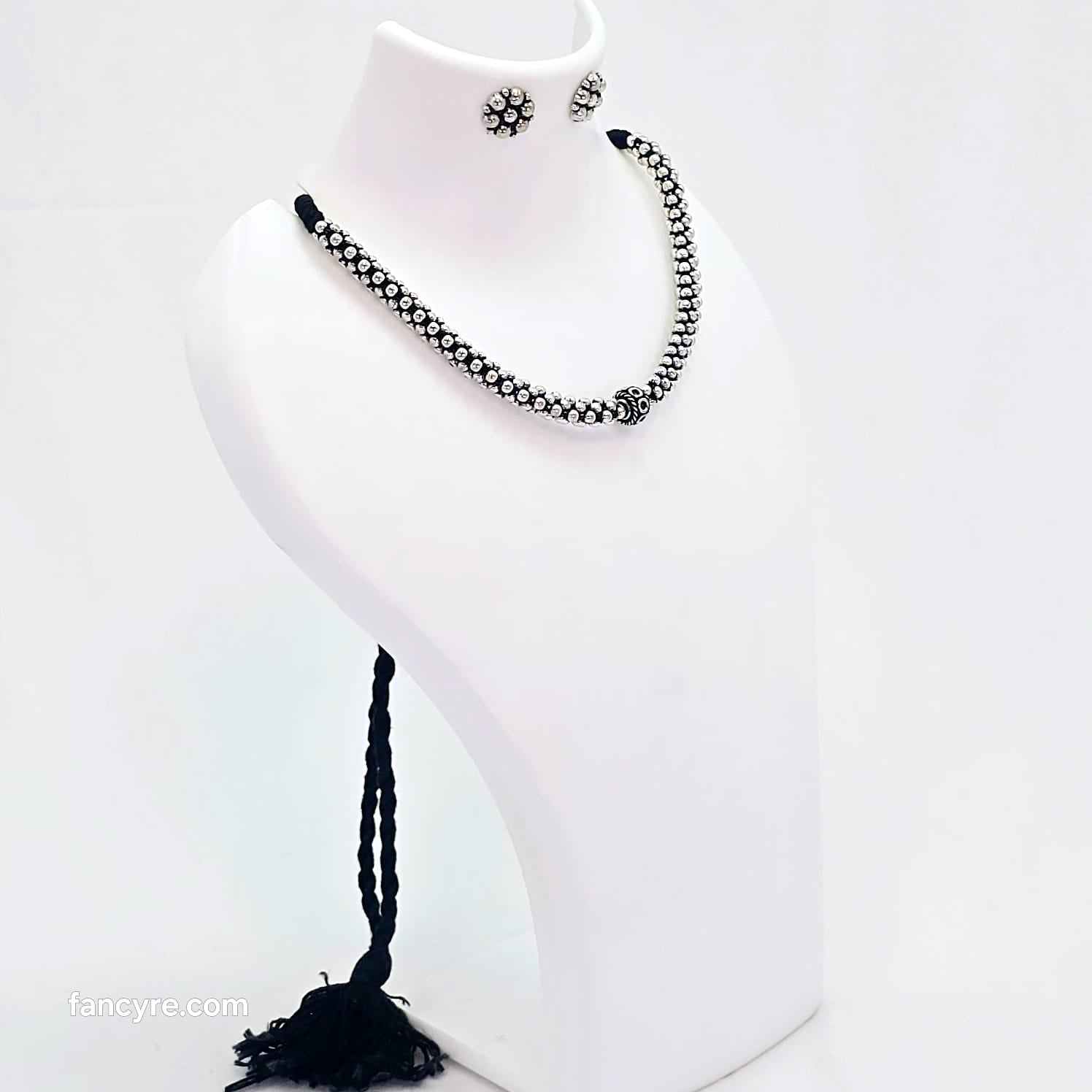 The Zafira Oxidized Necklace