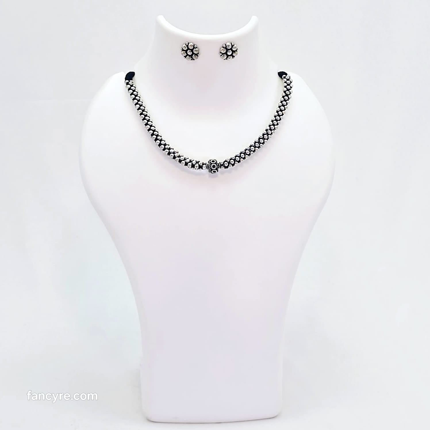 The Zafira Oxidized Necklace