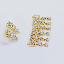 The Analia Yellowgold A.D Pendant Earring (M.S)