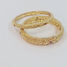 The Shalaka Antique Goldforming Bangle