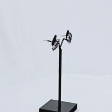 The Yasti Whitegold A.D Earring