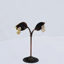 The Sabrina Yellowgold A.D Earring