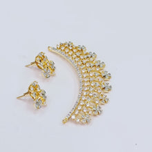 The Orry Yellowgold A.D Pendant Earring (M.S)