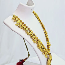 The Preksha Antique Goldforming Saaj