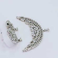 The Freya Whitegold A.D Pendant Earring (M.S)