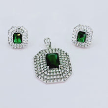 The Alora Whitegold A.D Pendant Earring