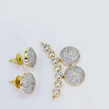 The Della Yellowgold A.D Pendant Earring (M.S)