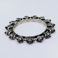 The Pakhi Oxidized Bangle