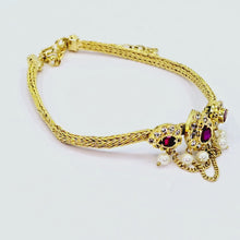 The Swara Goldforming Bajuband