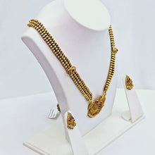 The Nehal Antique Goldforming Necklace