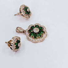 The Abriana Rosegold A.D Pendant Earring