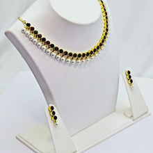 The Gayatri Moti Necklace
