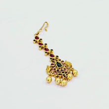 The Latifa Kempu Bindi