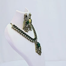 The Kylie Victorian Polish Necklace