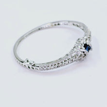 The Eirwen Whitegold A.D Bracelet