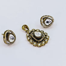 The Fenix Victorian Polish Pendant Earring