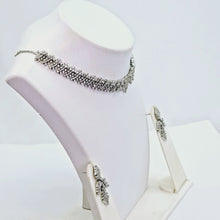 The Mila Whitegold A.D Necklace