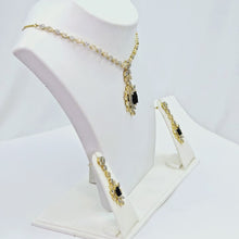The Brissa Yellowgold A.D Necklace