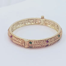 The Shama Antique Goldforming Bangle