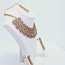 The Evelyn Rosegold A.D Necklace