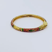 The Elesha Goldforming Bangle