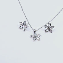 The Nova Whitegold A.D Pendant Earring Set