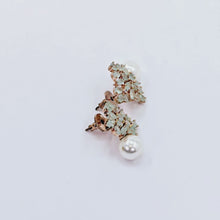 The Natasha Rosegold A.D Earring