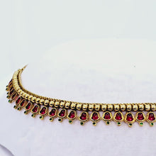 The Shesha Kempu Kamarpatta