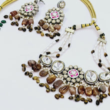 The Jemi Kundan Necklace