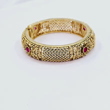 The Indu Rajwadi Bangle