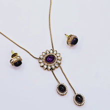 The Teresa Rosegold A.D Pendant Earring Set