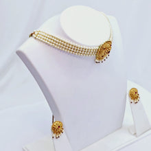 The Hansika Moti Necklace