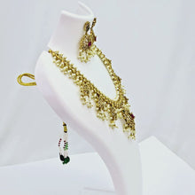 The Anahita Kempu Necklace