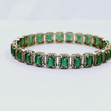 The Bela Victorian Polish Bangle