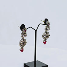 The Jerry Victorian Polish Earring