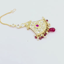 The Bijali Kundan Bindi